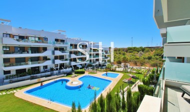 Lägenhet / lägenhet - Återförsäljning - Orihuela Costa - Villamartin