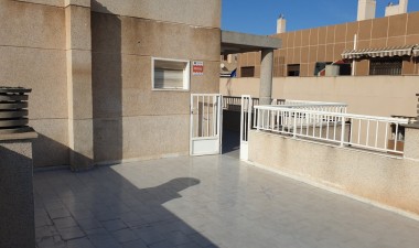 Lägenhet / lägenhet - Återförsäljning - Torrevieja - 37202