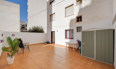 Lägenhet / lägenhet - Återförsäljning - Torrevieja - Costa Blanca