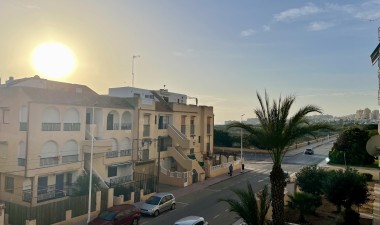 Lägenhet / lägenhet - Återförsäljning - Torrevieja - Costa Blanca