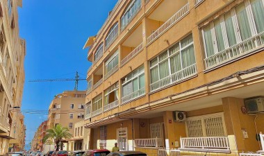 Lägenhet / lägenhet - Återförsäljning - Torrevieja - Costa Blanca