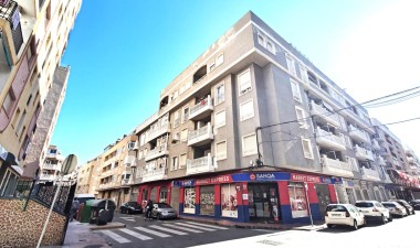 Lägenhet / lägenhet - Återförsäljning - Torrevieja - Playa del Cura