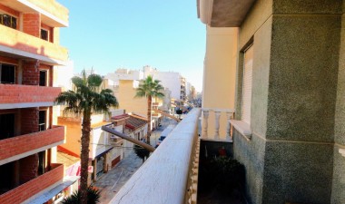 Lägenhet / lägenhet - Återförsäljning - Torrevieja - torrevieja