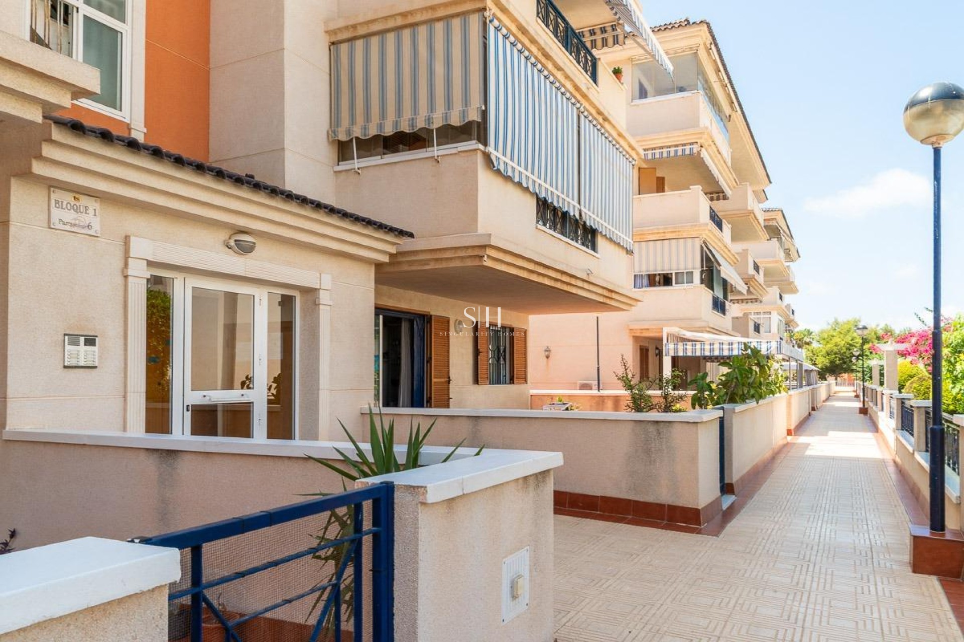 Long Term Rental - Apartment / flat - Torrevieja - La Mata