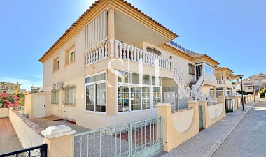 Mieszkanie w bloku - Odsprzedaż - Orihuela Costa - La Zenia