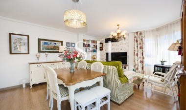 Mieszkanie w bloku - Odsprzedaż - Torrevieja - Centro