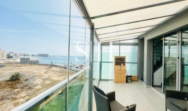 Mieszkanie w bloku - Odsprzedaż - Torrevieja - Playa del Cura