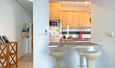 Mieszkanie w bloku - Odsprzedaż - Torrevieja - Torrevieja