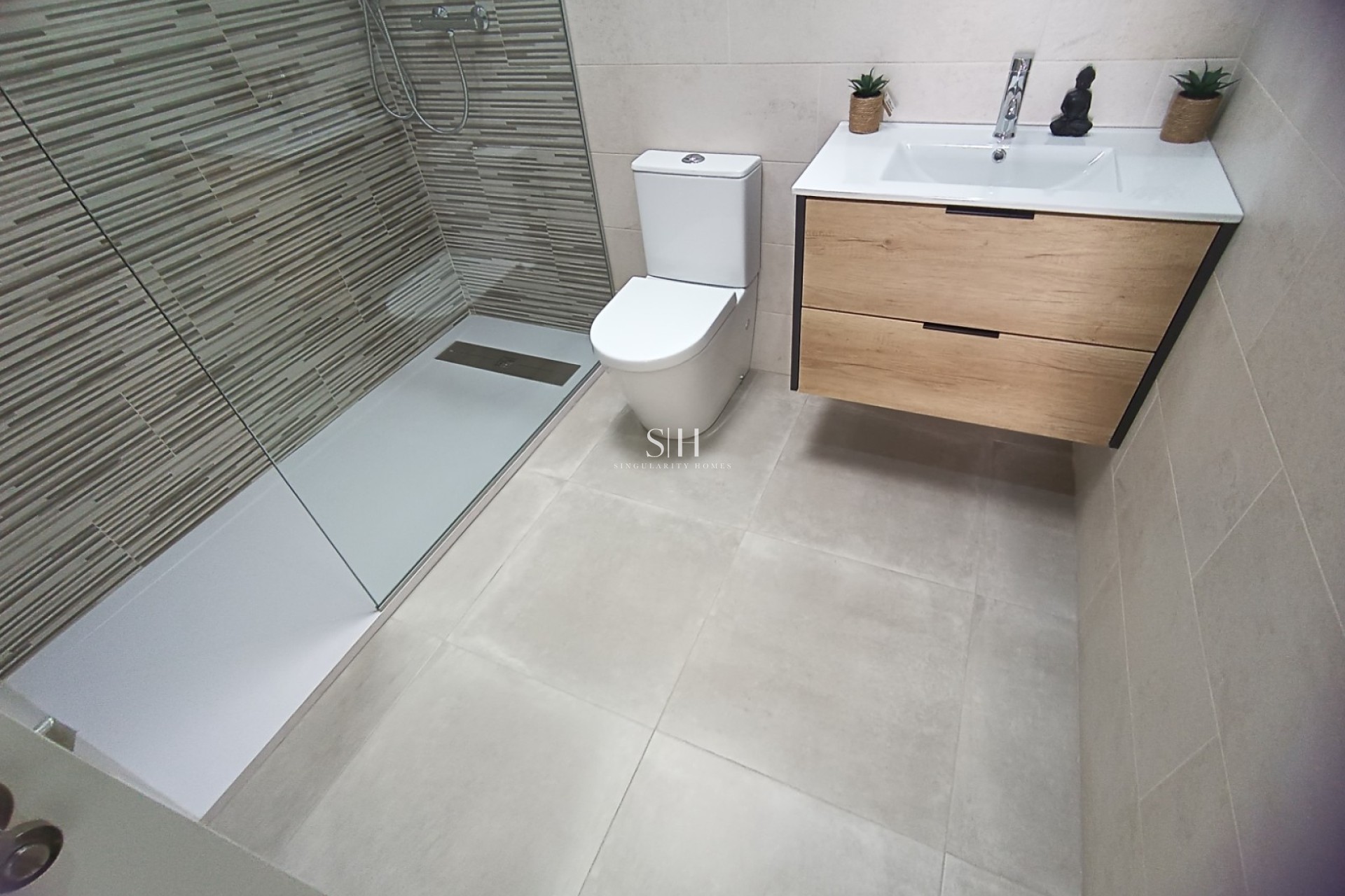 Neue Gebäude - Haus - Daya Nueva - CENTRO