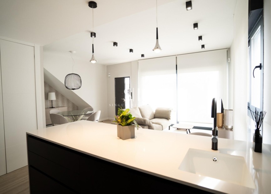 Neue Gebäude - Haus - Orihuela Costa - Entre golf