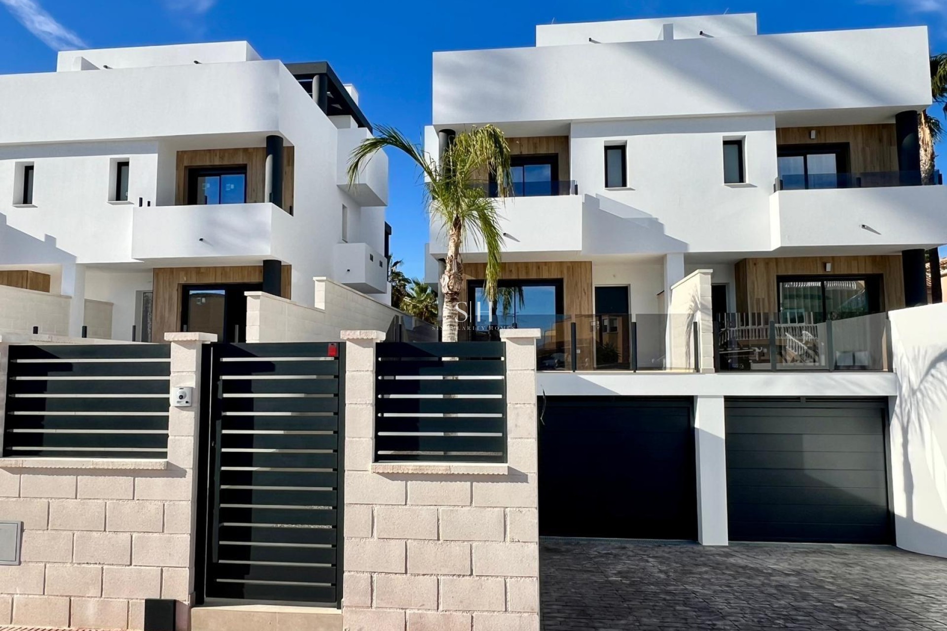 Neue Gebäude - Villa - Benferri - Benfis Park