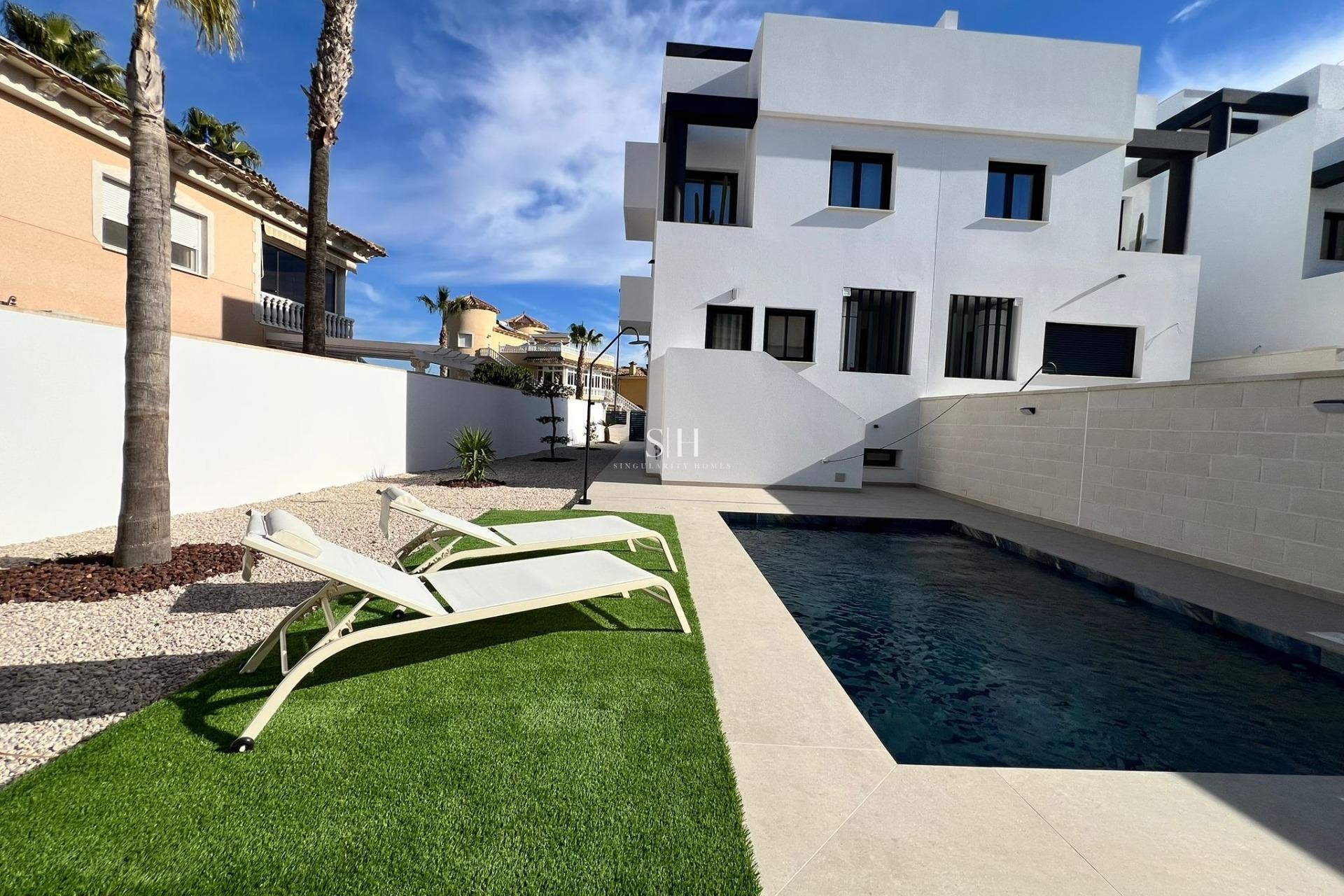 Neue Gebäude - Villa - Benferri - Benfis Park