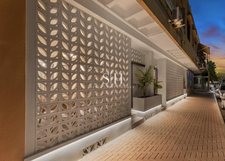 New Build - Apartment / flat - Torrevieja - Playa Los Naufragos