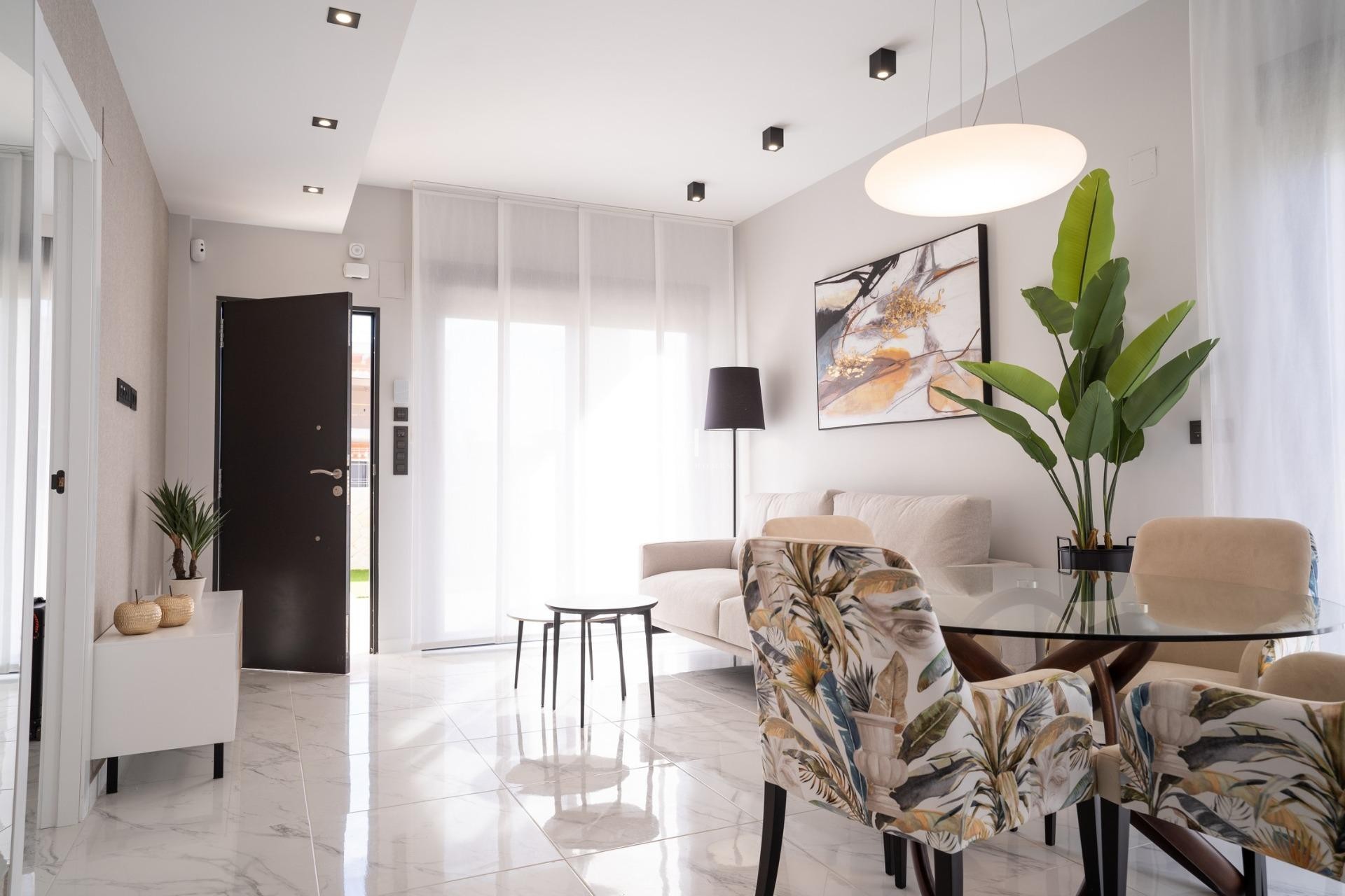 Новое здание - Бунгало - Pilar de la Horadada - pueblo