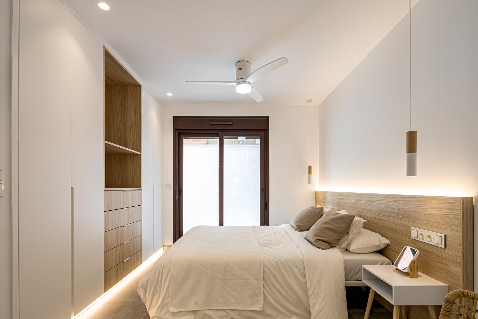 Новое здание - Бунгало - Pilar de la Horadada - pueblo