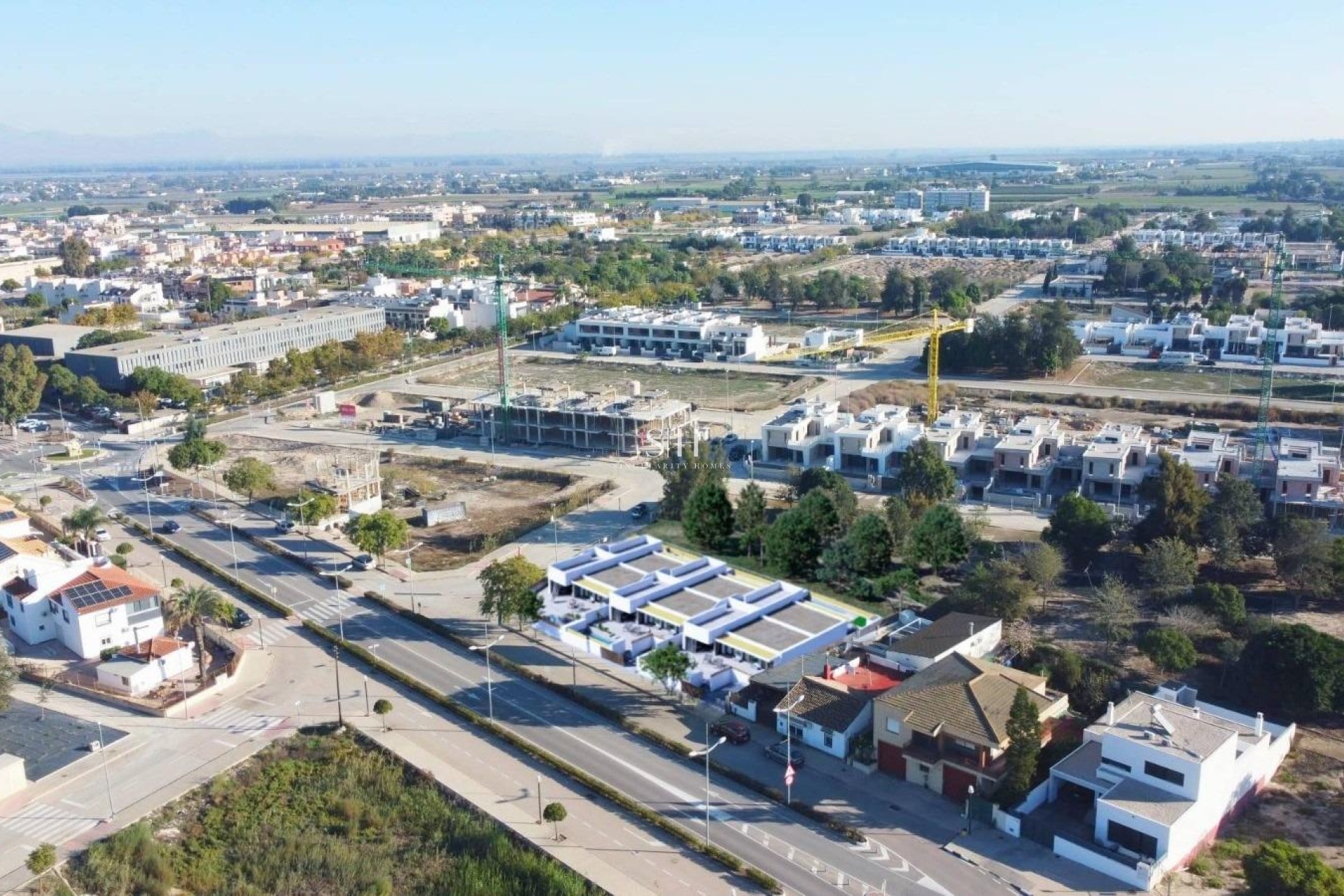 Новое здание - Casa - Dolores - Sector 3