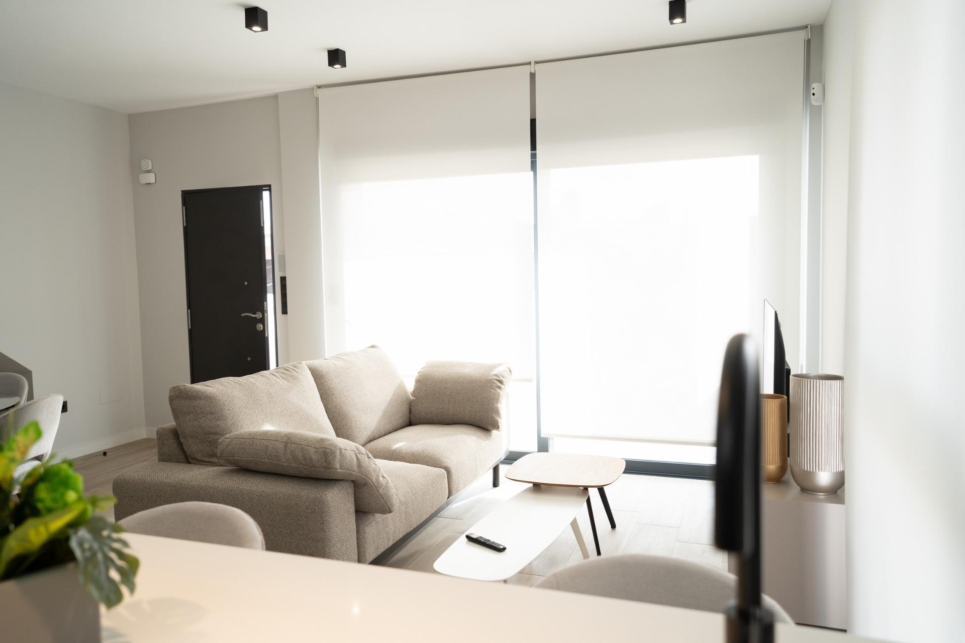 Новое здание - Casa - Orihuela Costa - Entre golf