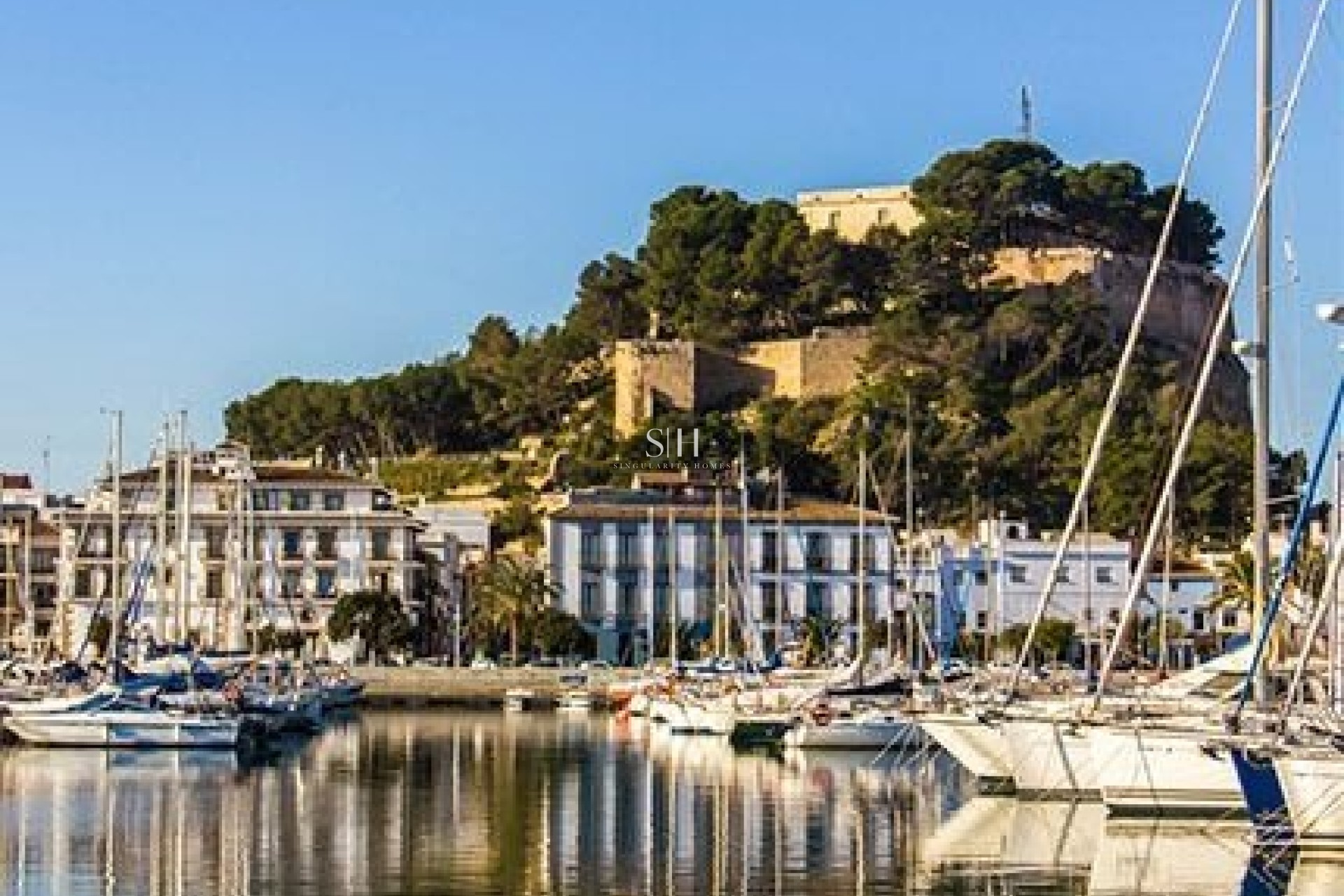 Новое здание - Квартира / квартира - Denia - Puerto Denia