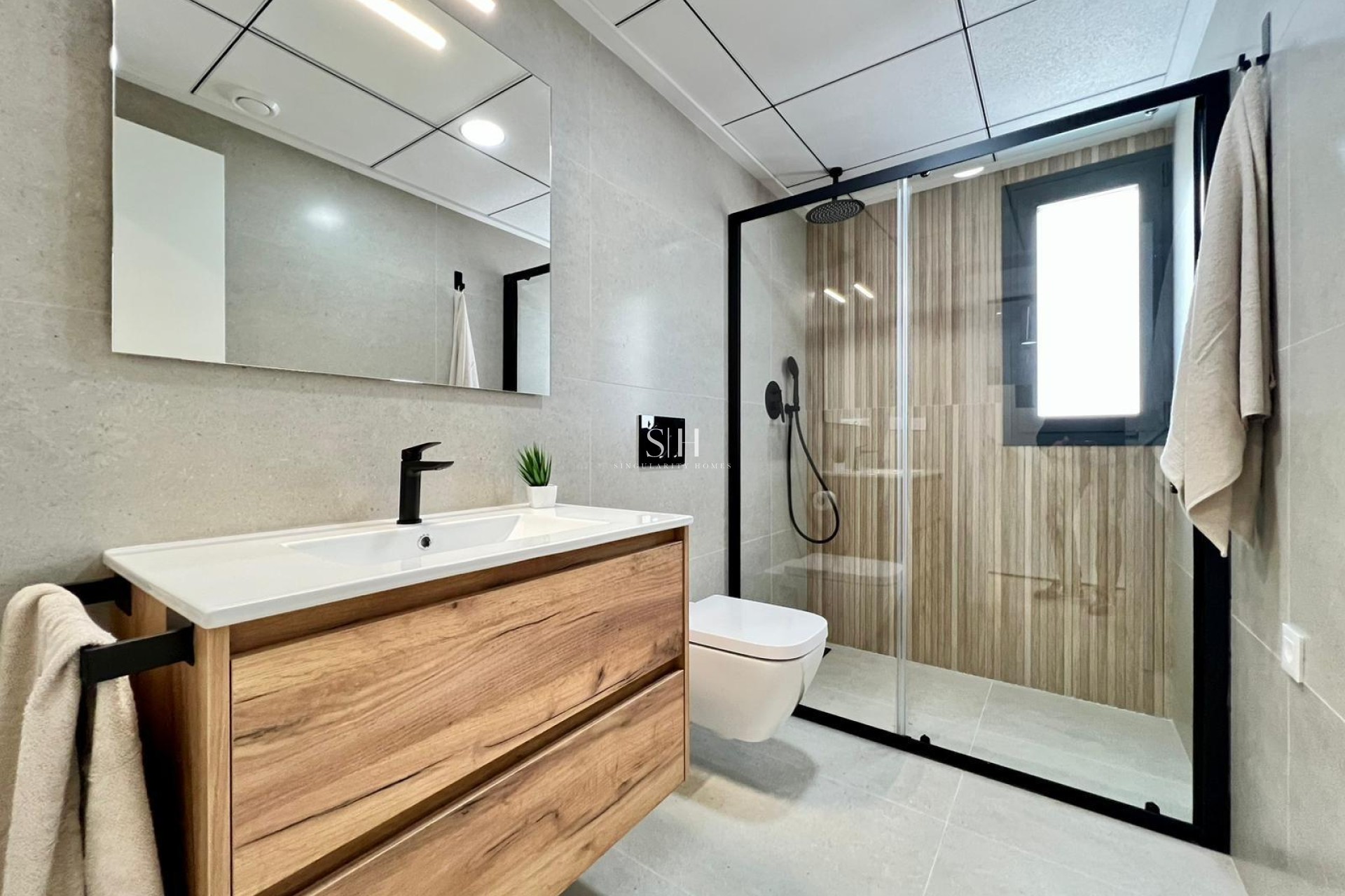 Новое здание - Villa - Benferri - Benfis Park