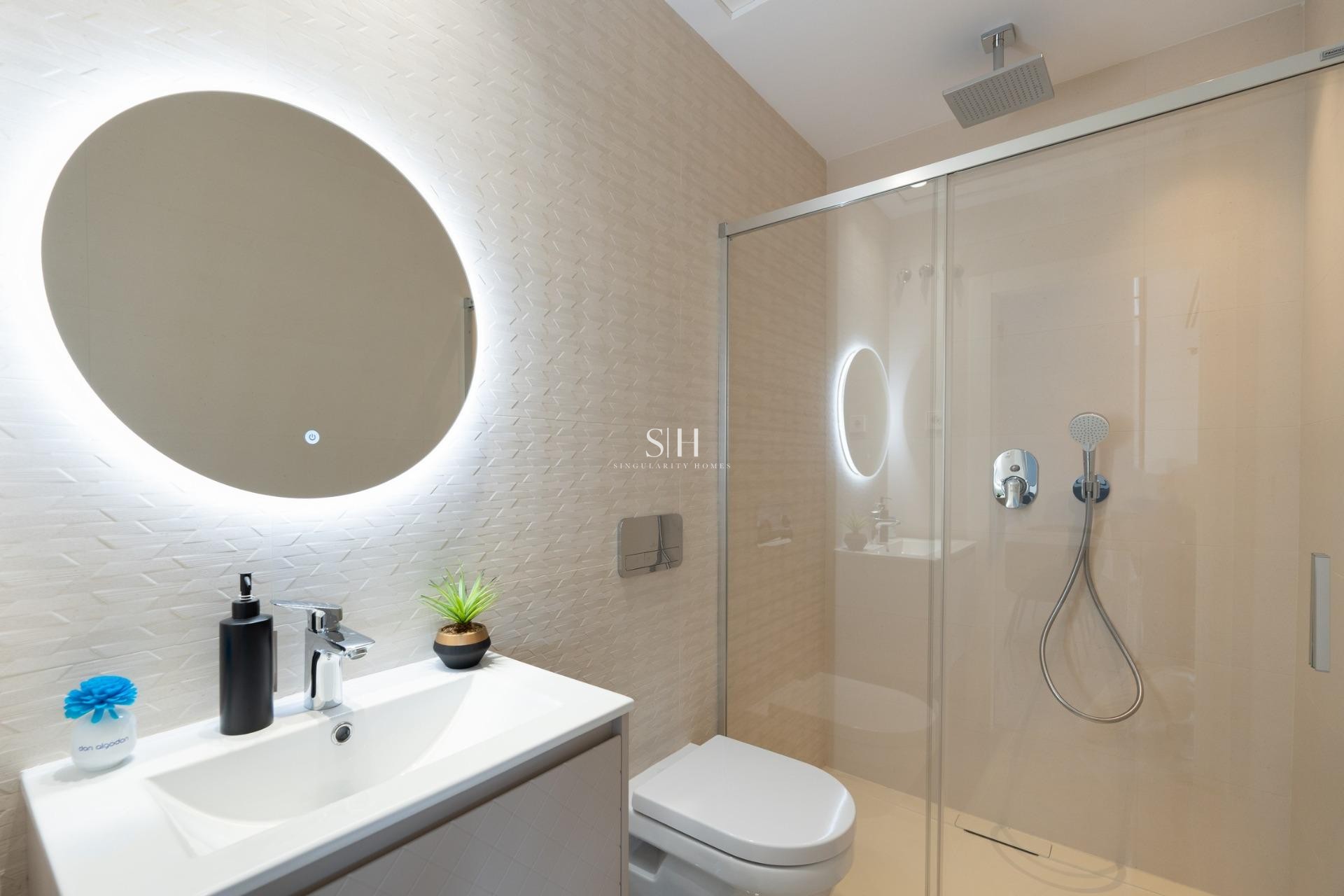 Новое здание - Villa - La marina - El Pinet