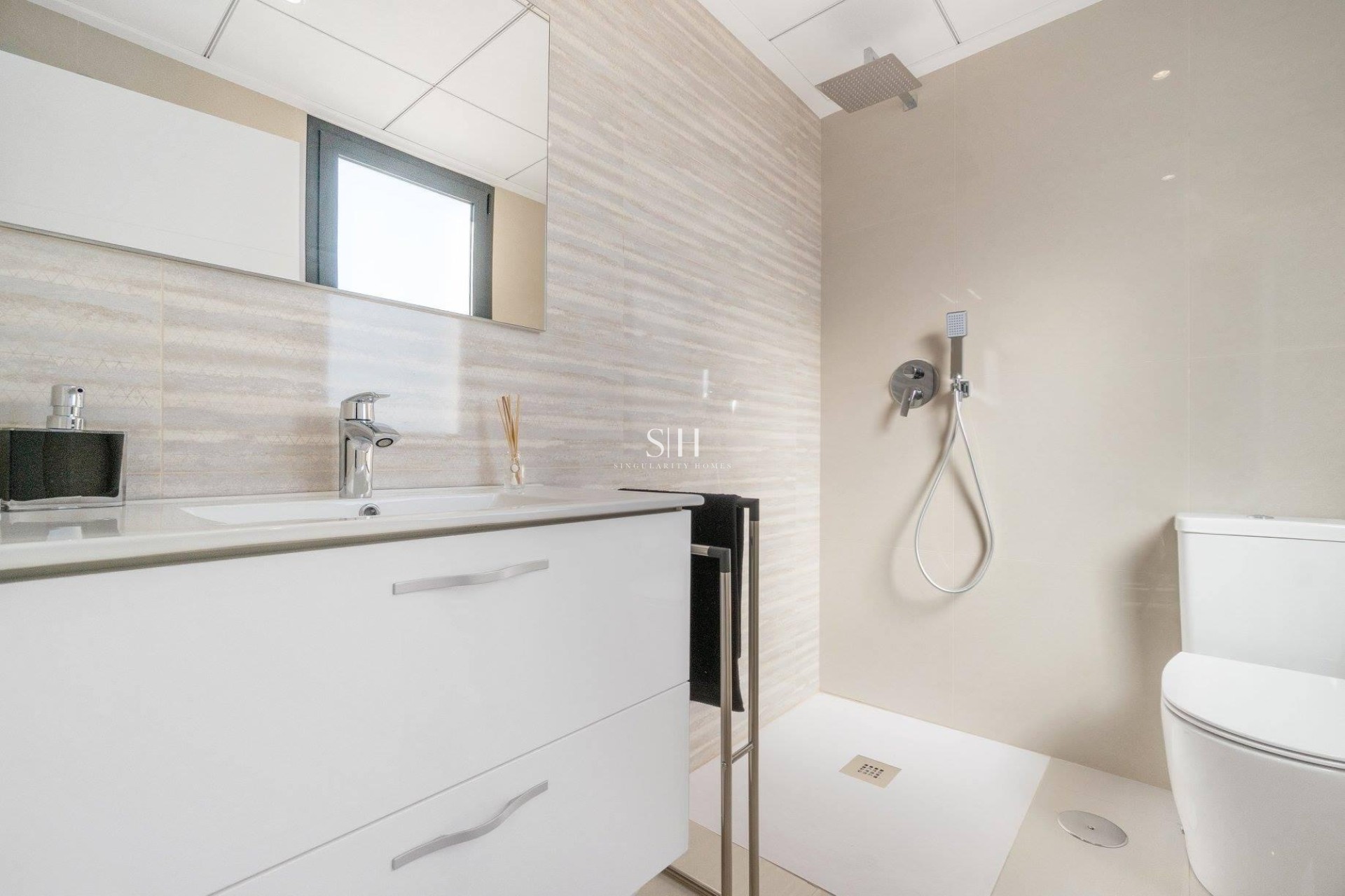 Новое здание - Villa - Los Montesinos - La Herrada