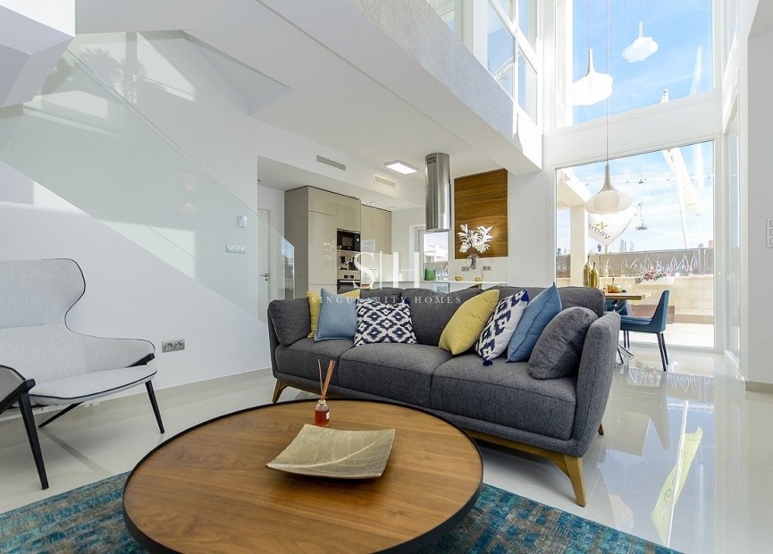 Новое здание - Villa - Los Montesinos - La Herrada