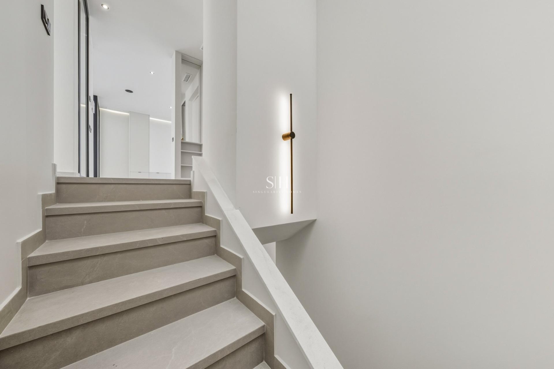 Новое здание - Villa - Polop - La Alberca