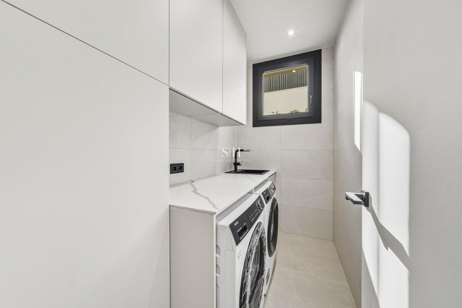 Новое здание - Villa - Polop - La Alberca