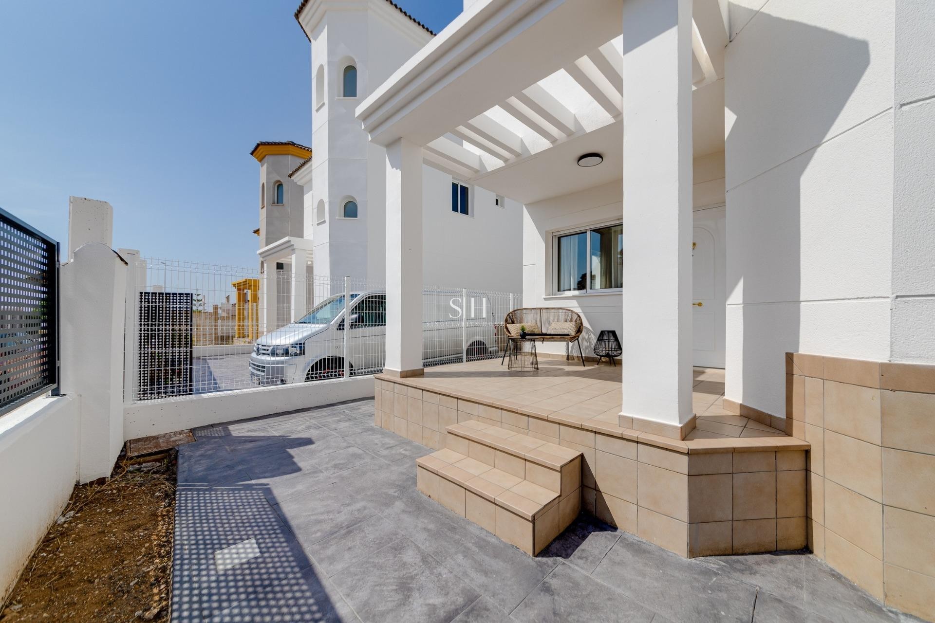 Новое здание - Villa - San Fulgencio - El Oasis