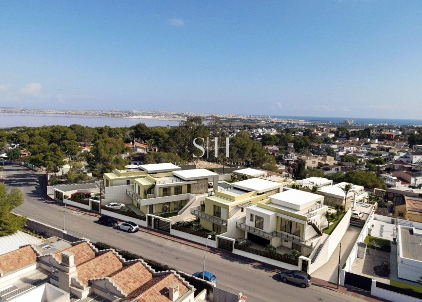 Новое здание - Villa - Torrevieja - Los balcones