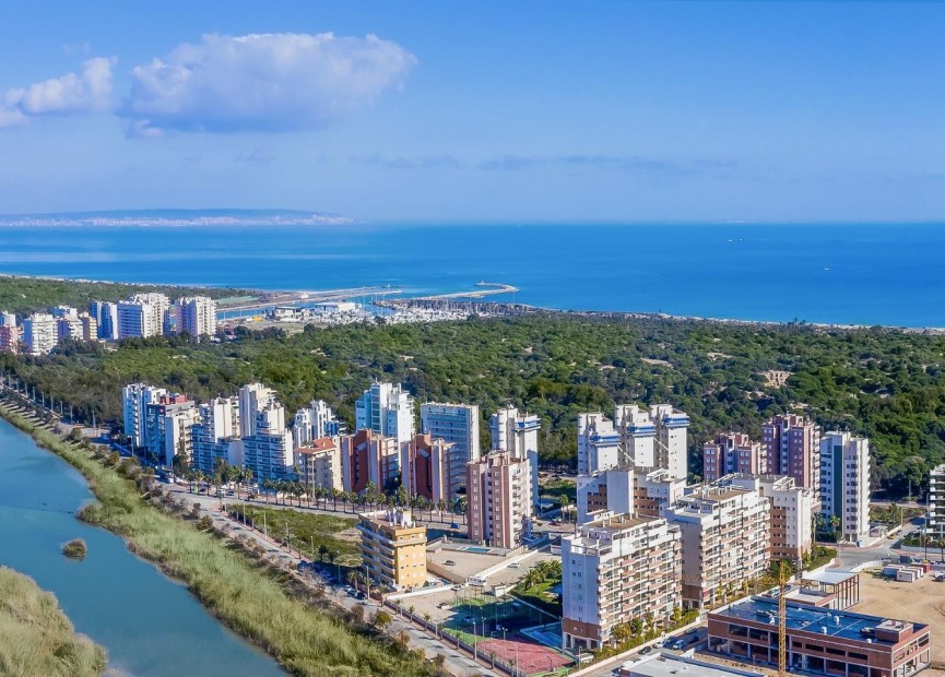 Nowy budynek - Daszek - Guardamar del Segura - Puerto Deportivo