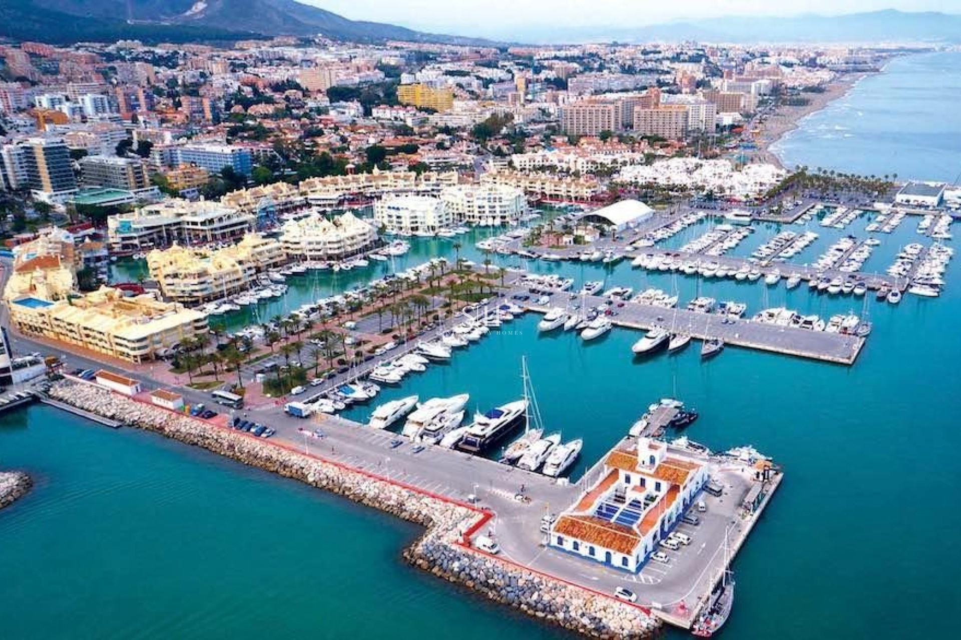 Nowy budynek - Mieszkanie w bloku - Benalmádena - Puerto Marina
