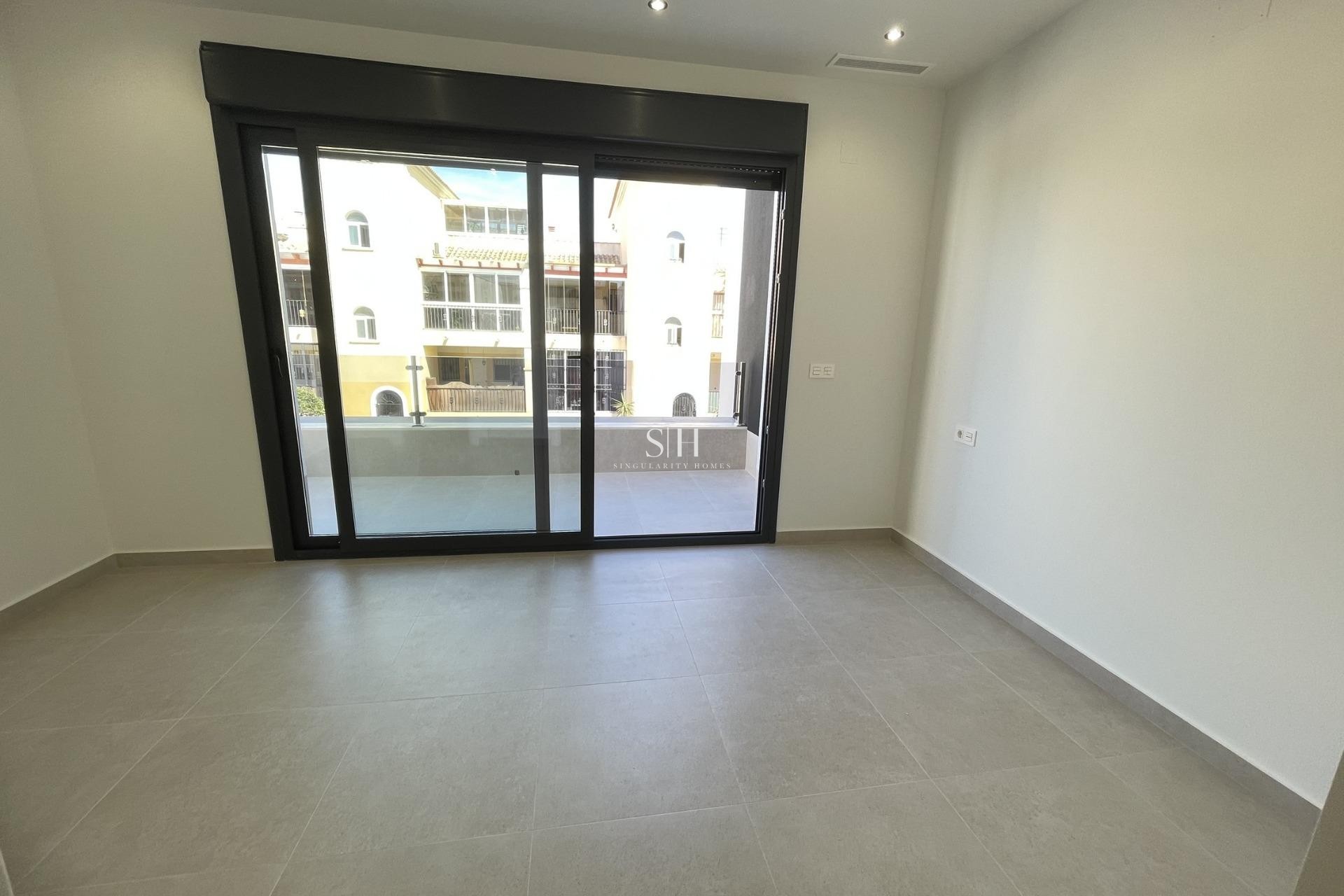 Nowy budynek - Villa - Almoradí - Heredades