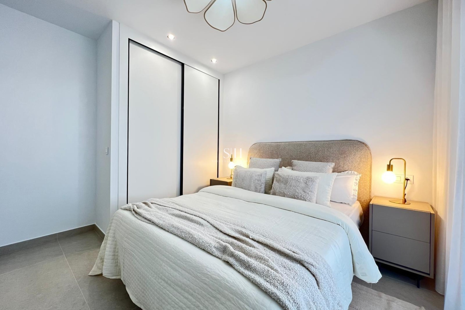 Nowy budynek - Villa - Benferri - Benfis Park