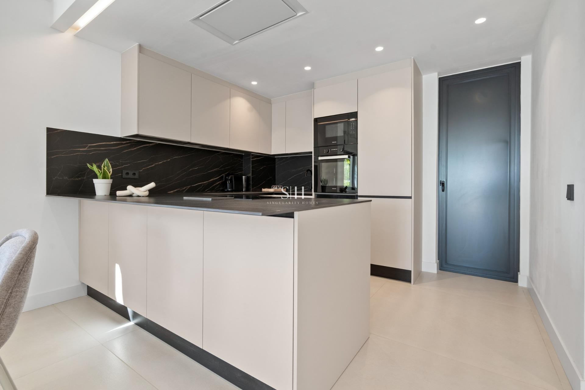 Obra nueva - Apartamento / piso - Estepona - El Paraíso