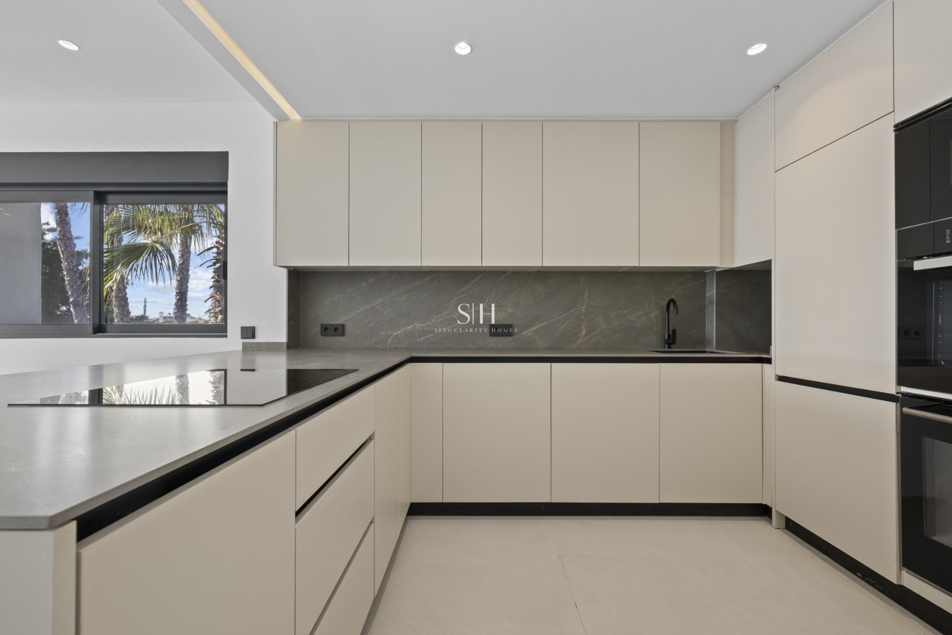 Obra nueva - Apartamento / piso - Estepona - El Paraíso