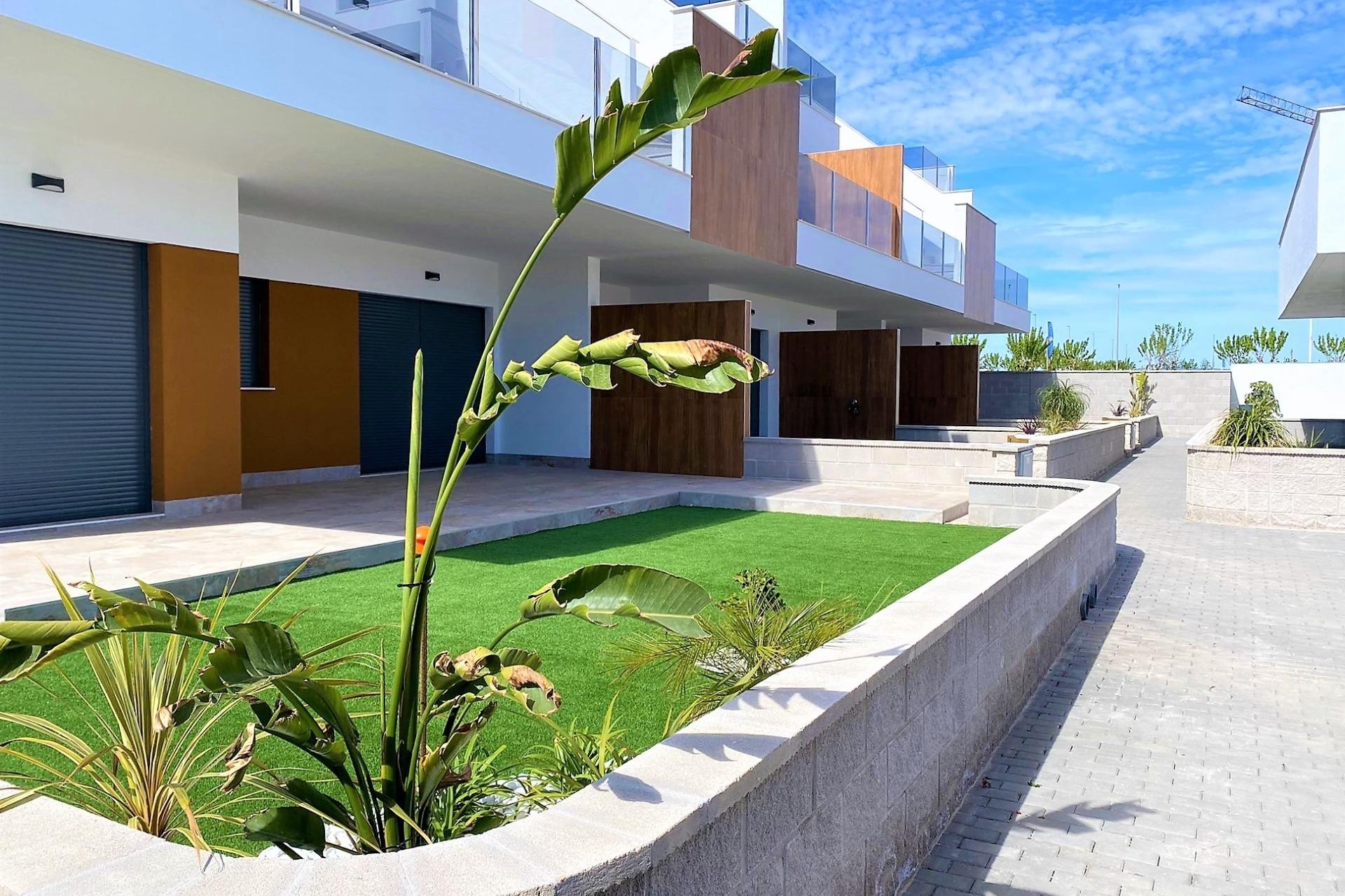 Obra nueva - Bungalow - Pilar de la Horadada