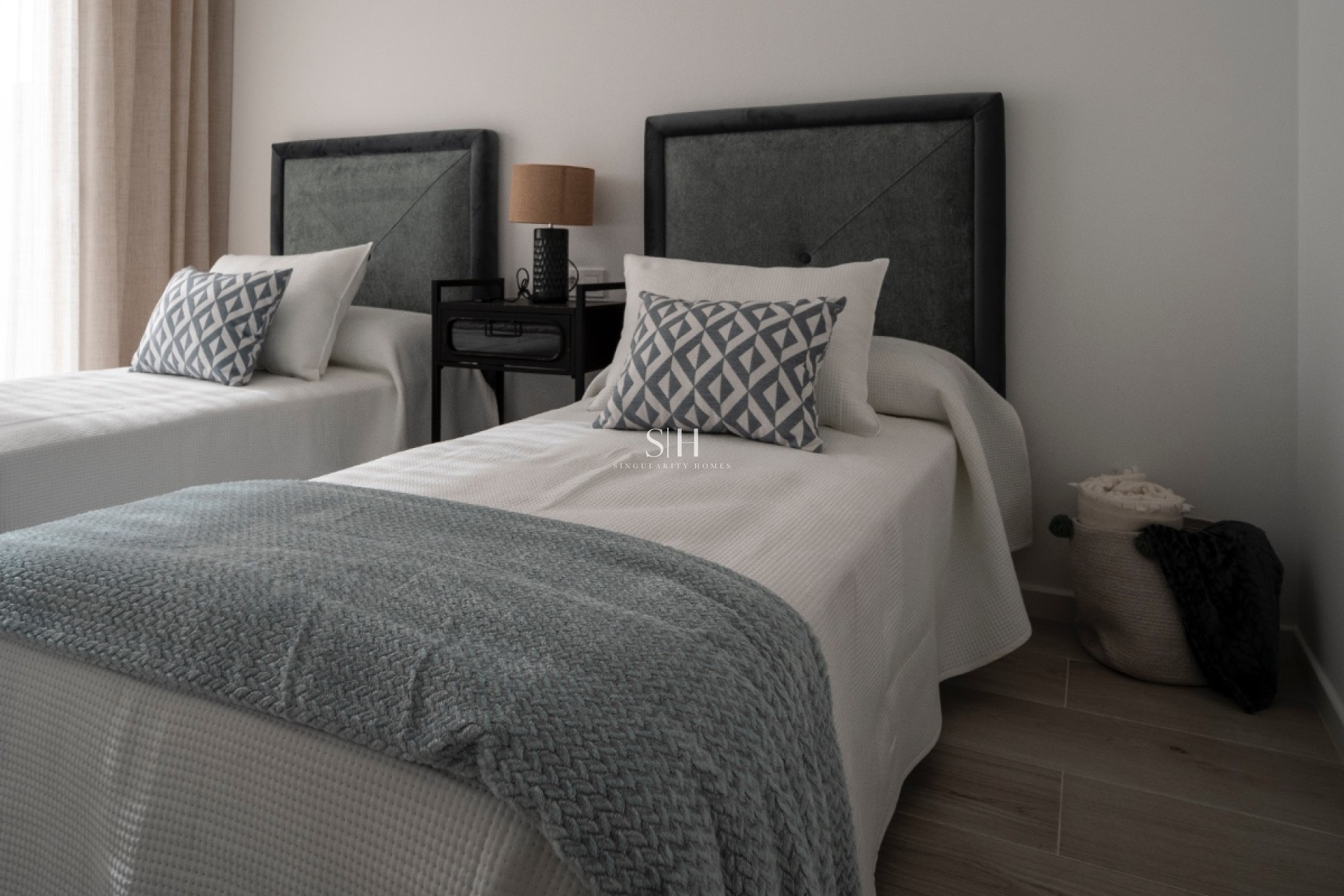 Obra nueva - Casa - Avileses