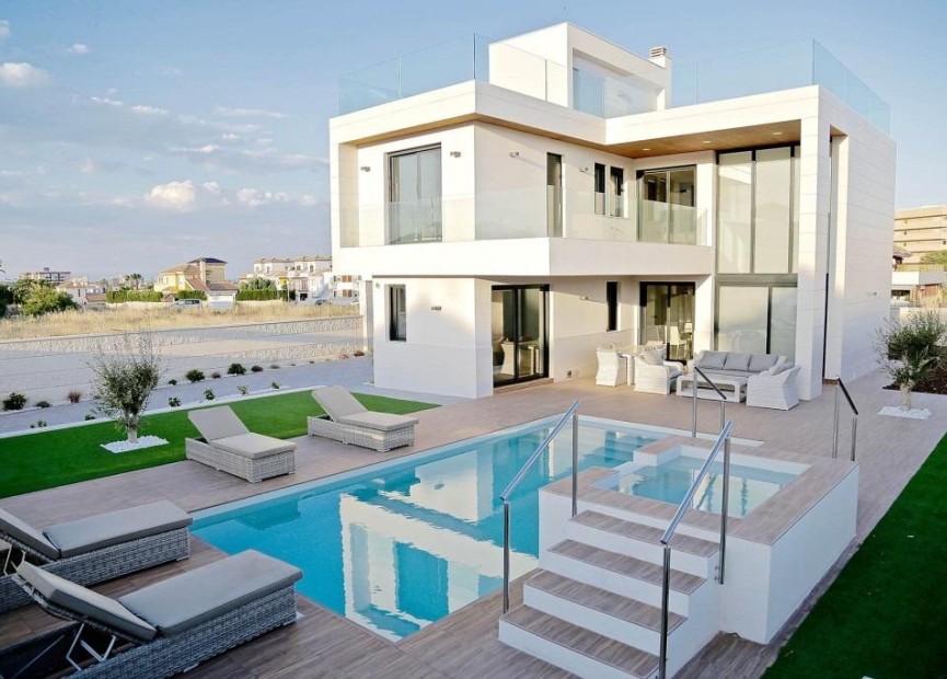 Obra nueva - Villa - Orihuela Costa - Campoamor