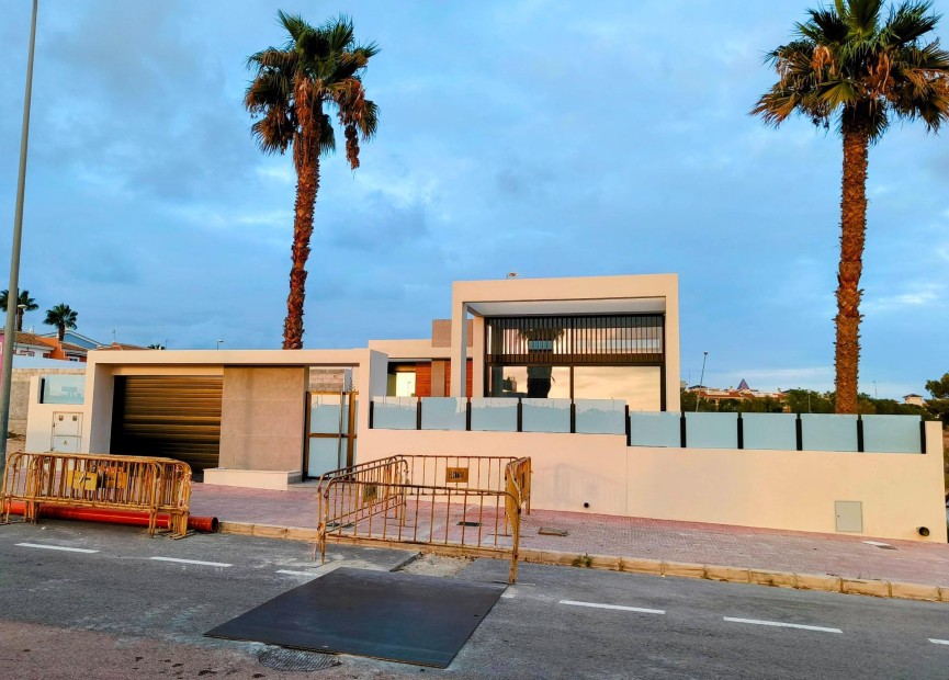 Obra nueva - Villa - Rojales - Doña Pepa