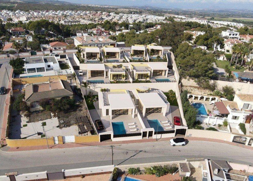 Obra nueva - Villa - Torrevieja - Los balcones