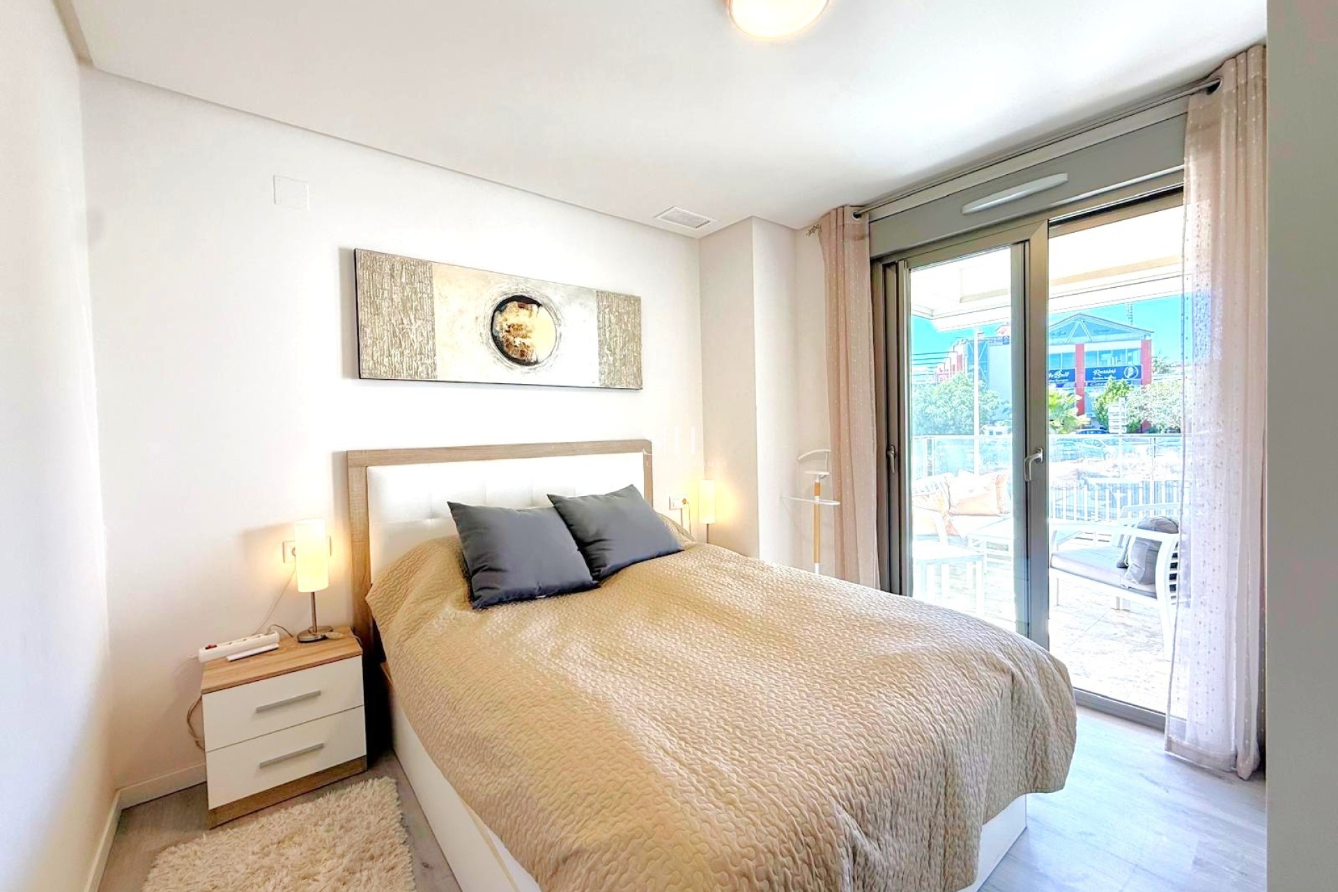 Odsprzedaż - Apartament - Orihuela Costa - Los Dolses