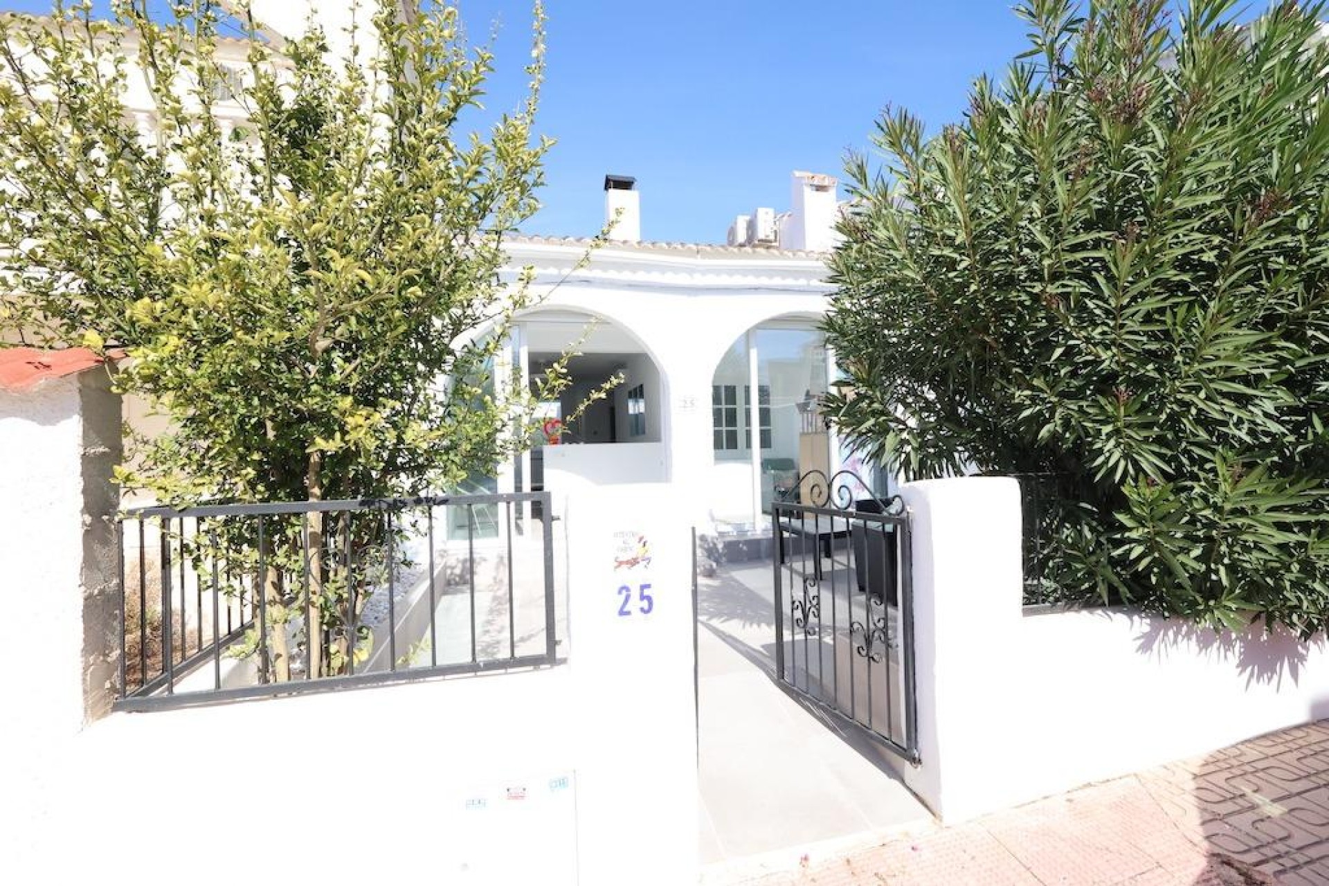 Odsprzedaż - Bungalow - Benijofar - Costa Blanca