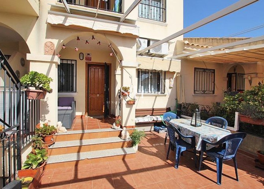 Odsprzedaż - Bungalow - Guardamar del Segura - 03140