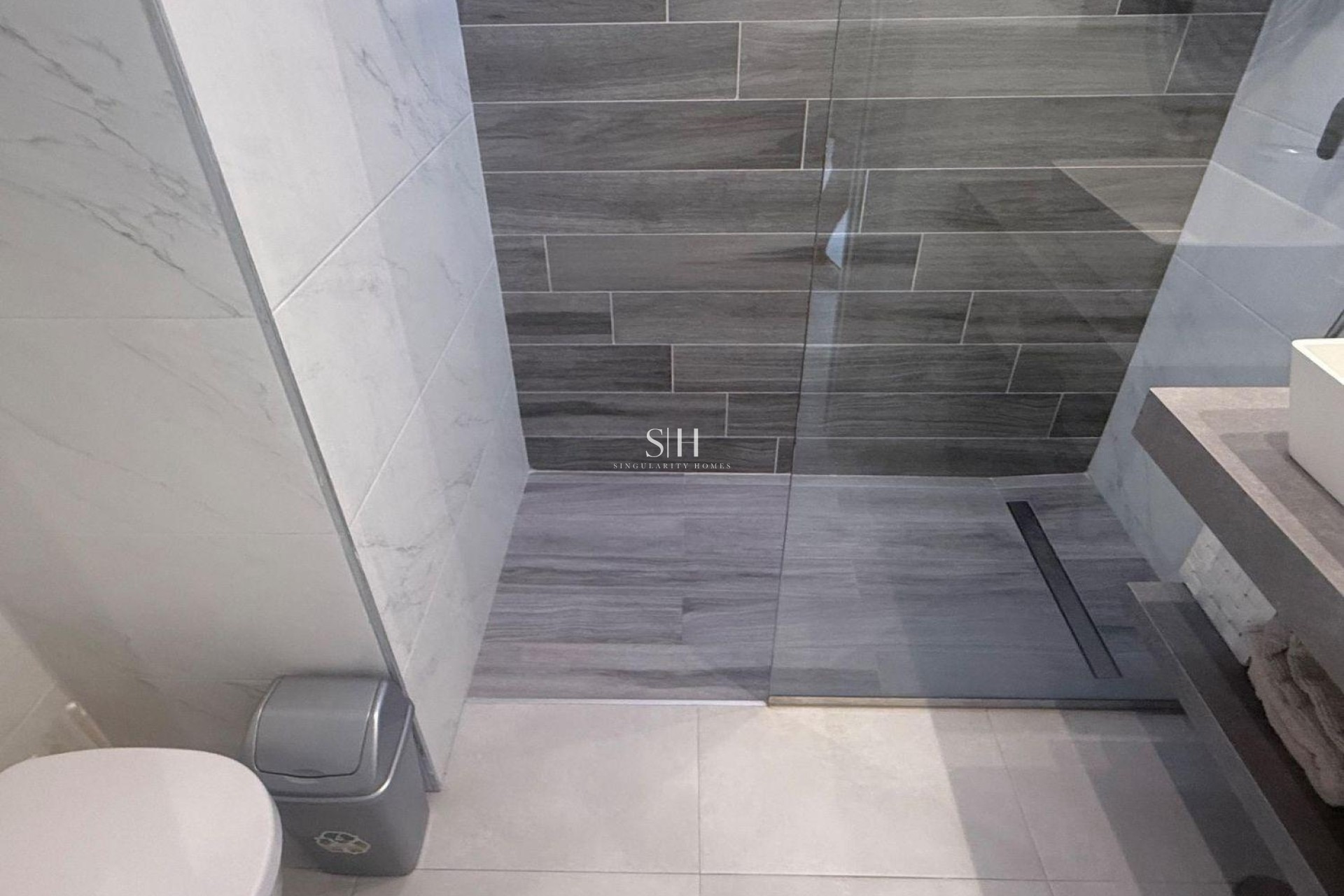 Odsprzedaż - Bungalow - Guardamar del Segura - Oasis Beach