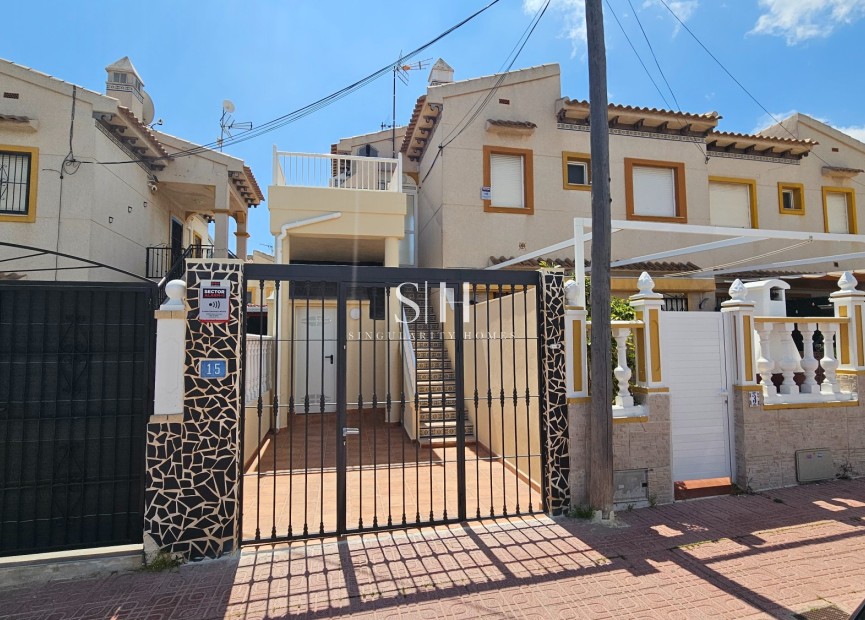 Odsprzedaż - Bungalow - Orihuela Costa - Costa Blanca