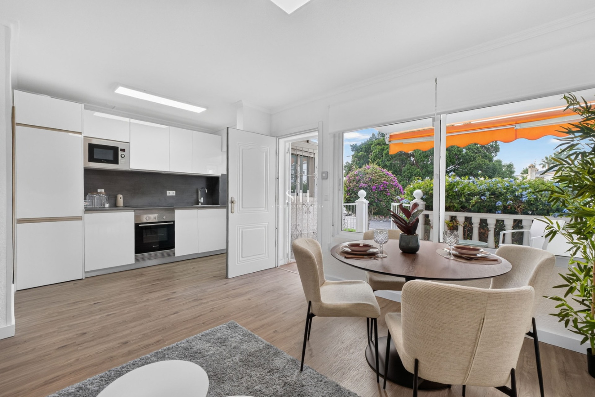 Odsprzedaż - Bungalow - Orihuela Costa - Costa Blanca
