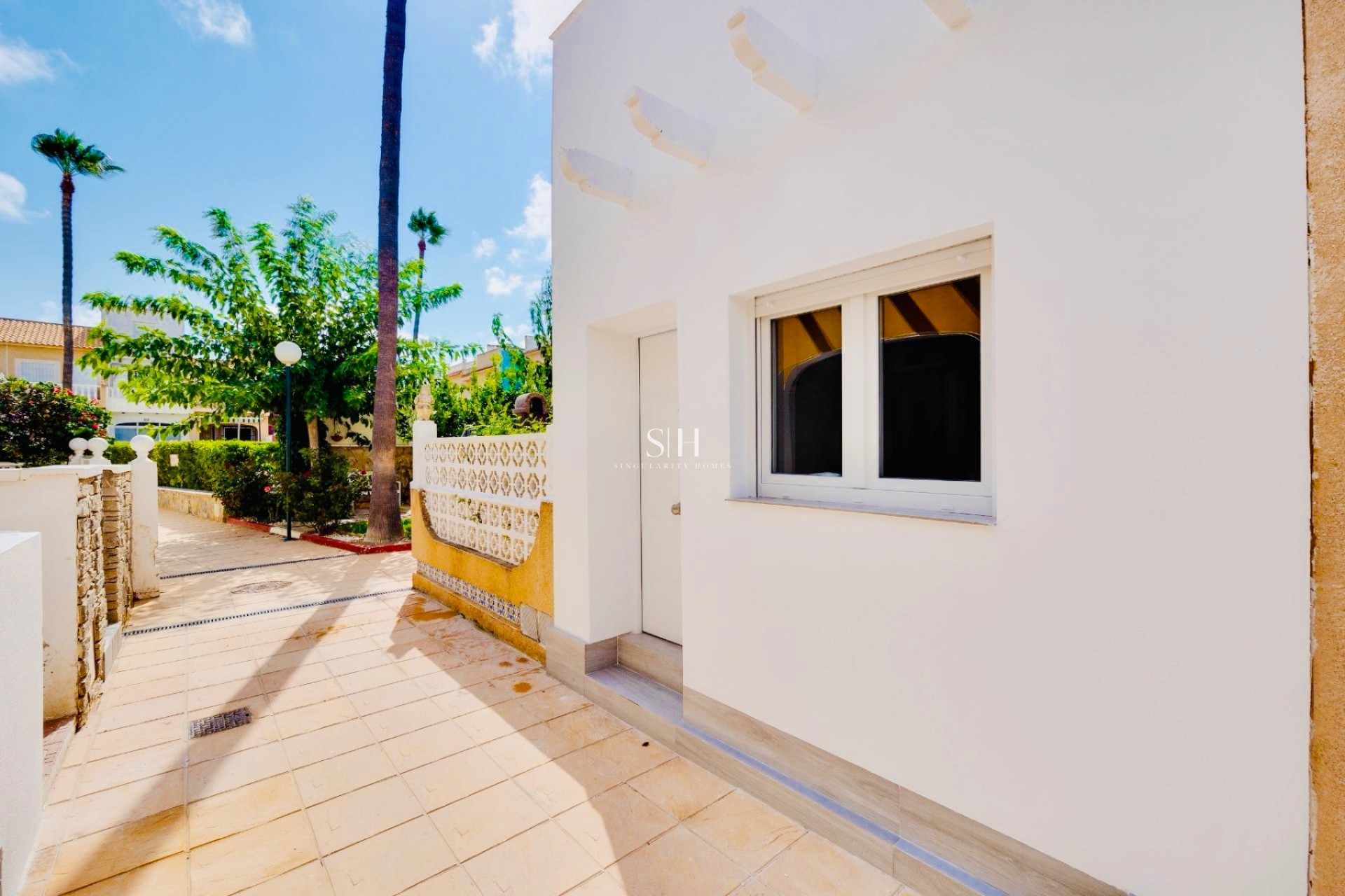 Odsprzedaż - Bungalow - Orihuela Costa - Los Almendros - La Florida