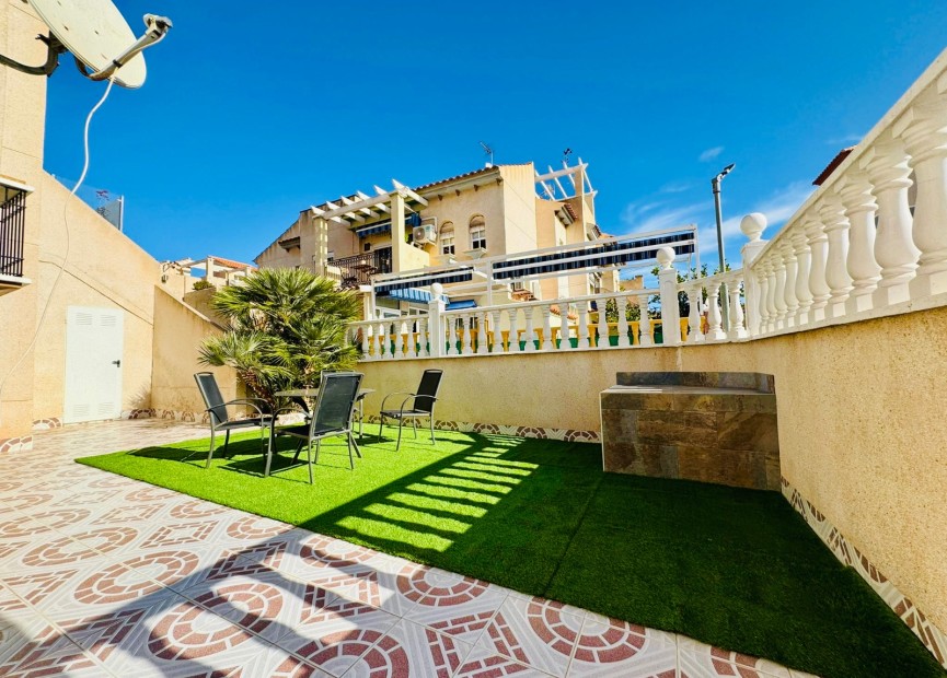 Odsprzedaż - Bungalow - Orihuela Costa - Playa Flamenca