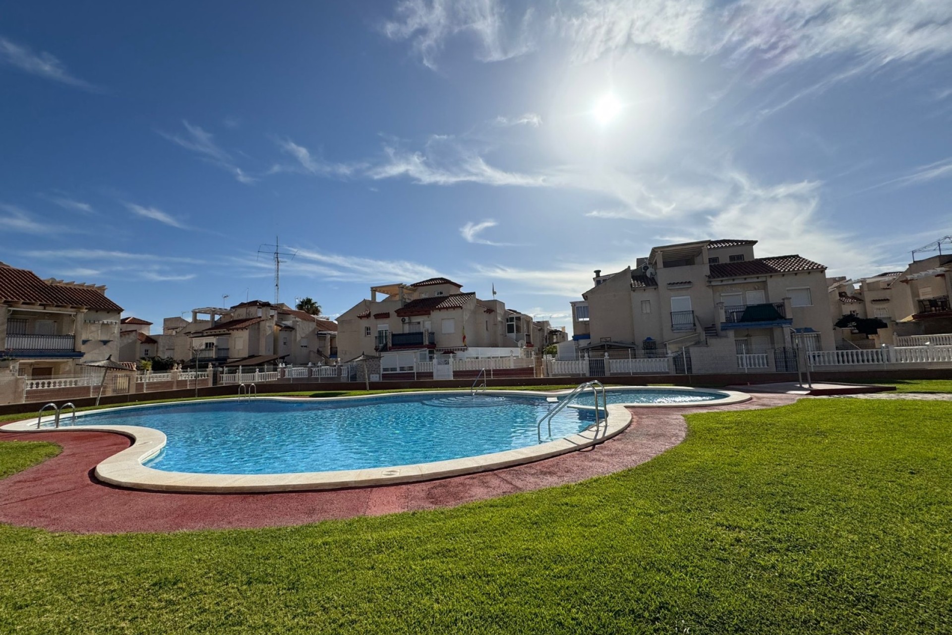 Odsprzedaż - Bungalow - Orihuela Costa - Playa Flamenca